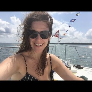 Meet your Posher, Ashleigh